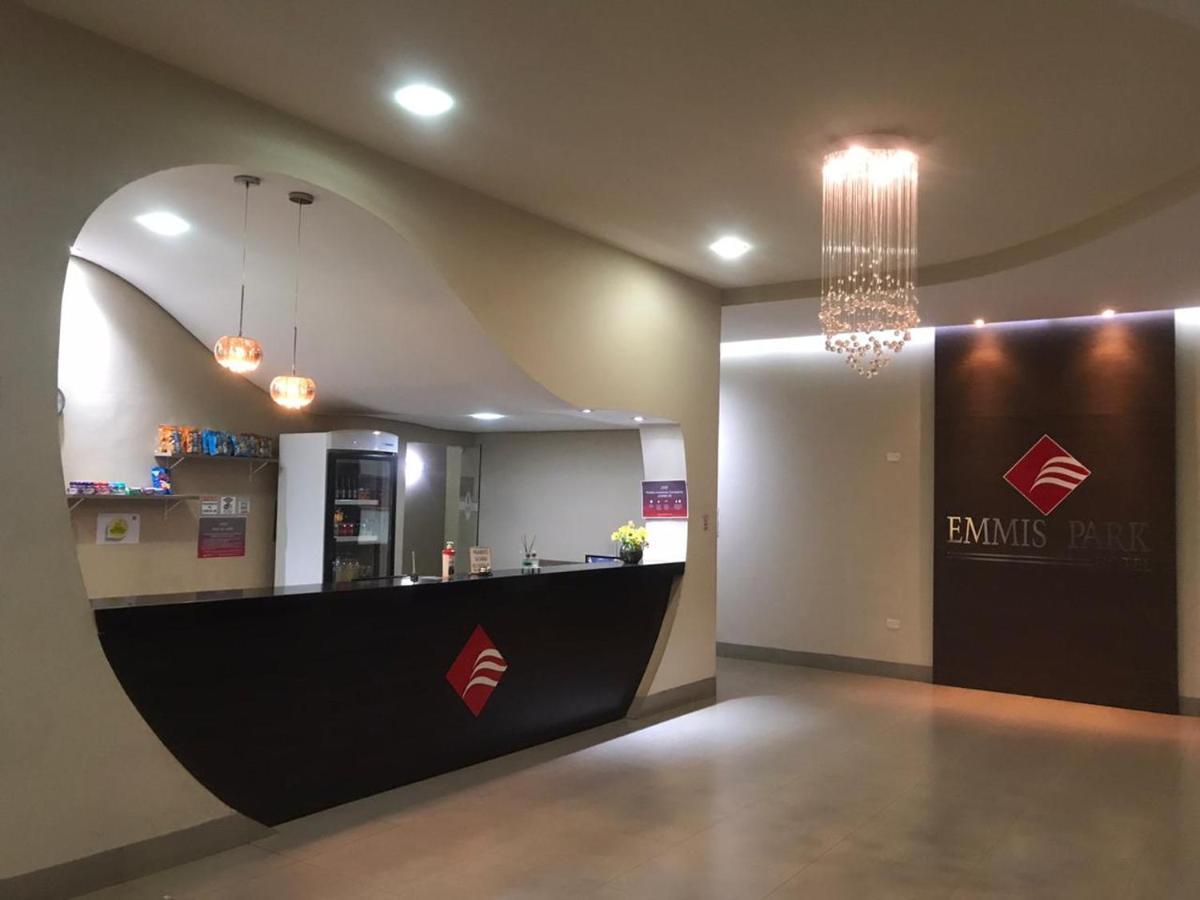 Emmis Park Hotel Aparecida do Taboado Exterior photo